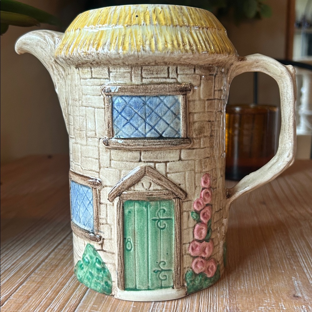 Storybook Staffordshire Crown Windsor Croft Cottage English Cottage England.